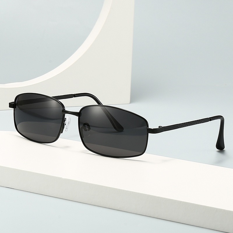 Designer Sunglasses - 新作偏光サングラス、金属製、ブランドデザイナーによるグラデーションレンズ、スチームパンク風、UV400カット。