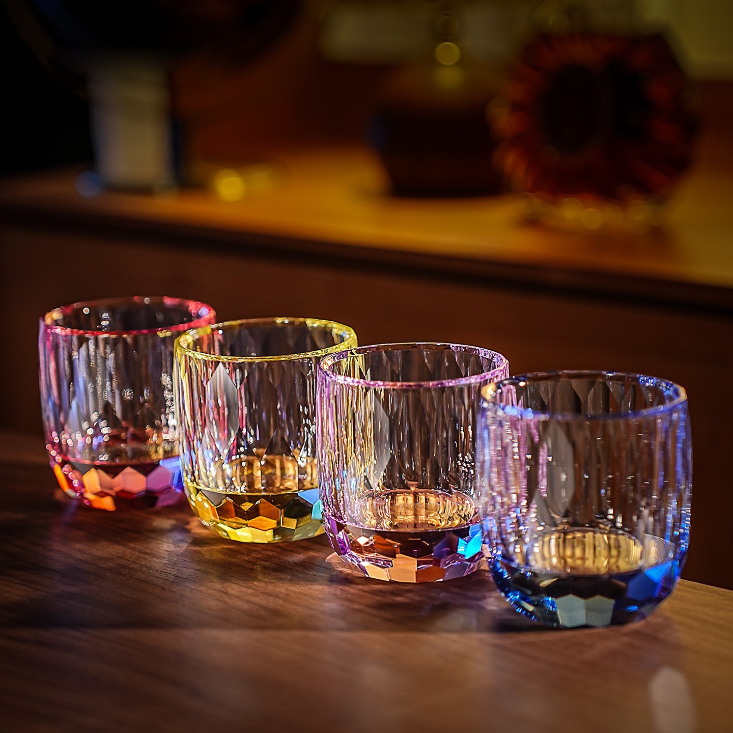 Luxury Gift Set - 220ml スターダイヤモンド ウイスキーグラス クリスタルガラス製 高級感のある洗練されたデザイン 家庭用