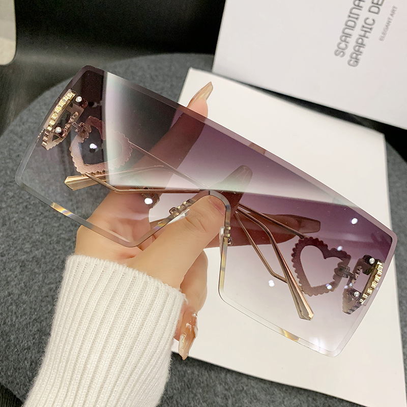 新作、ワンピース風、ハート型のフレームレスサングラス。トレン - Sunglasses Uv400 のレビューと価格