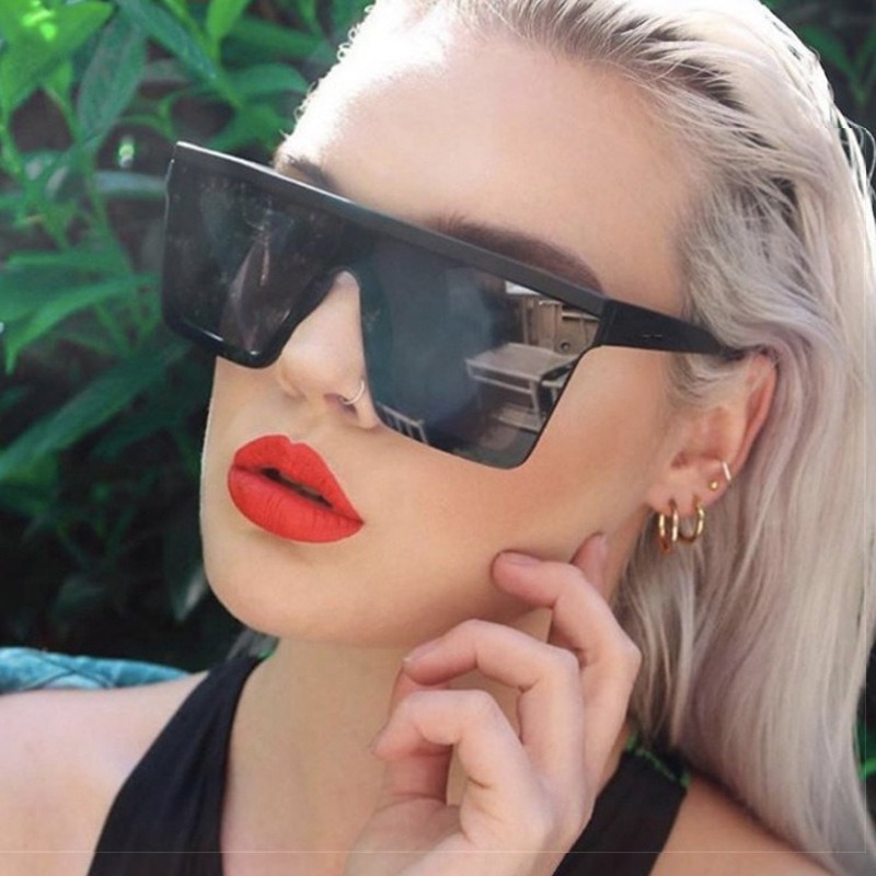 ヴィンテージ風スクエア型サングラス、レトロブランド、ミラーレ - Designer Sunglasses のレビューと価格