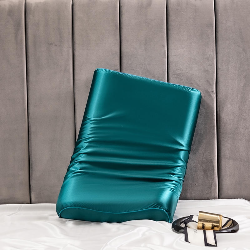 サテンシルク枕カバー メモリーフォームとラテックス枕用 ソリ - Silk Pillowcase のレビューと価格