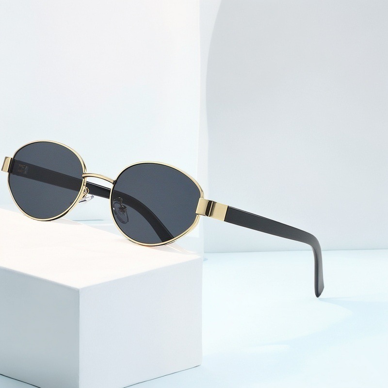 新作ヴィンテージ風オーバル型サングラス。男性・女性向け、個性 - Designer Sunglasses のレビューと価格