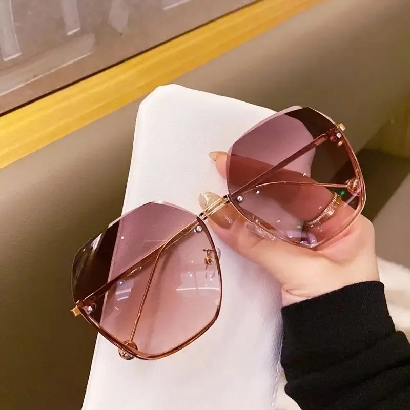 ブランドデザイン、ファッション、新しい多角形メタルサングラス - Designer Sunglasses のレビューと価格