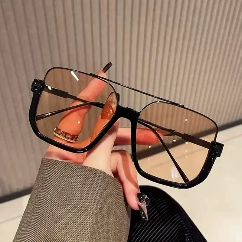 新作ヴィンテージ風オーバーサイズサングラス。男女兼用、スクエ - Designer Sunglasses のレビューと価格